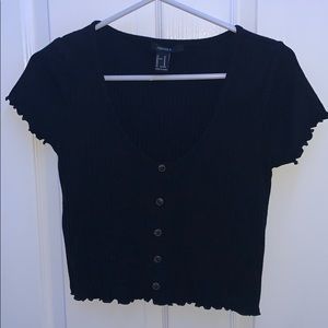 BLACK F21 BUTTON CROP TOP